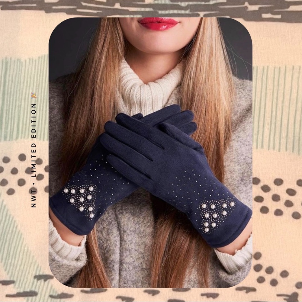 🎉🎉 Elegant Royal Blue Embellished Pearl Rhinestone Faux Suede Gloves